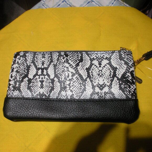 Adrienne Vittadini Wringlet, Black/White Faux Leather - Picture 2 of 3